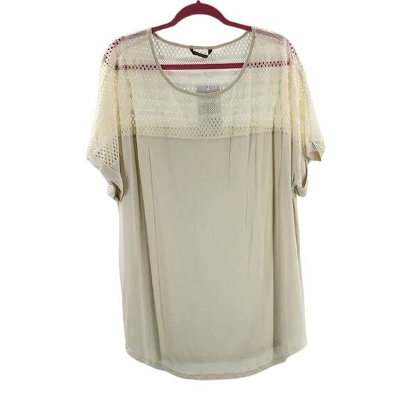BLOOMCHIC 18-20 2X plus cream knit insert short sleeve tshirt top NWT  B119 - Picture 1 of 6